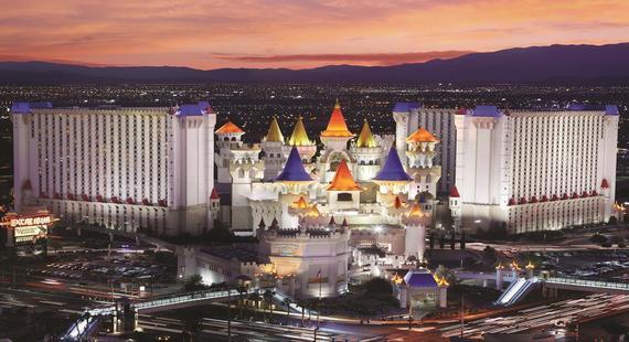 Excalibur Hotel Casino 3*