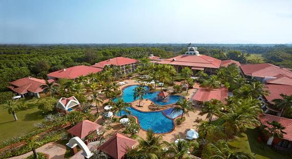 Caravela Beach Resort 5*